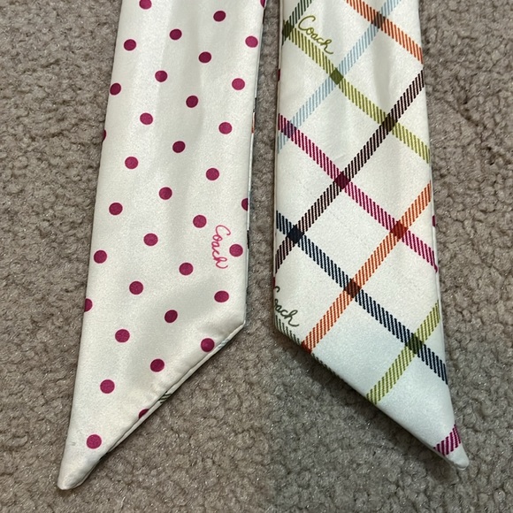 Coach Twilly Scarf - Picture 5 of 10